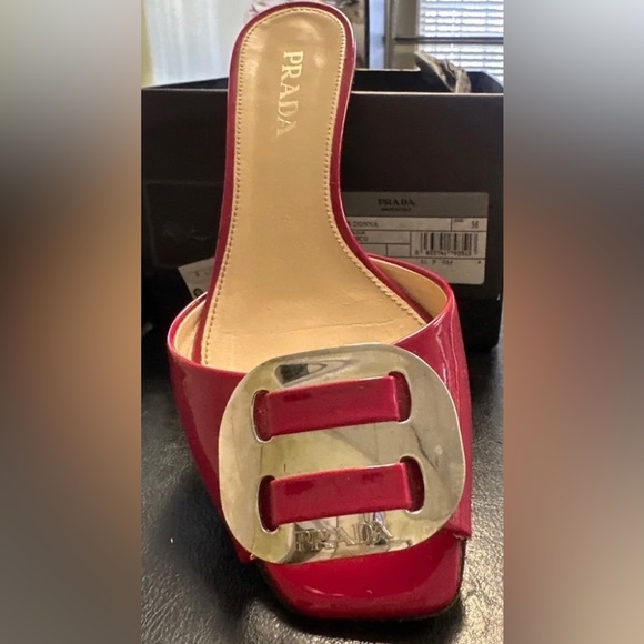 Prada slippers size 6. Color: Fuschia - Picture 2 of 5